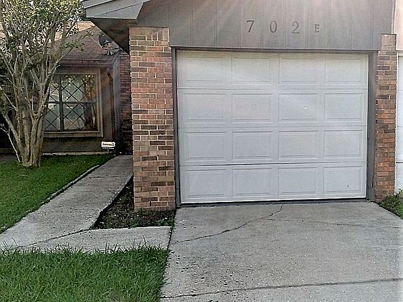 One car garage
