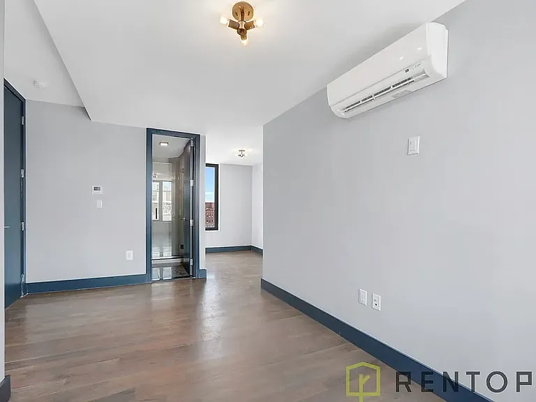 475 Grand St #3N — Photo 2