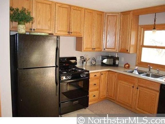 4th image of 4219 Hampshire Ave N