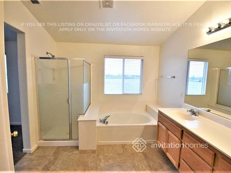 5542 Ravine Ct — Photo 12