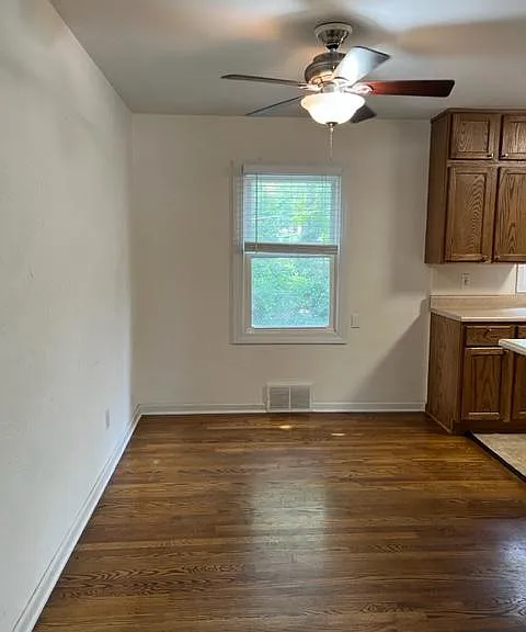 8015 Outlook Dr — Photo 9
