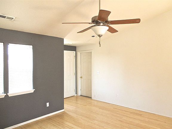 4th image of 12420 W Meadow Ct