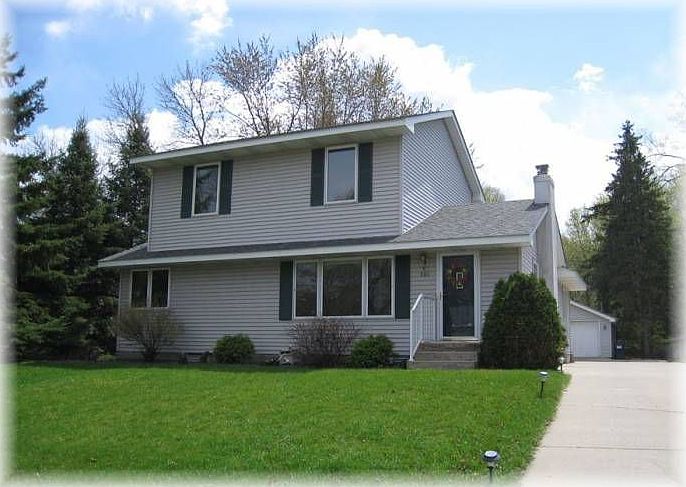 1st image of 804 Parker Ave