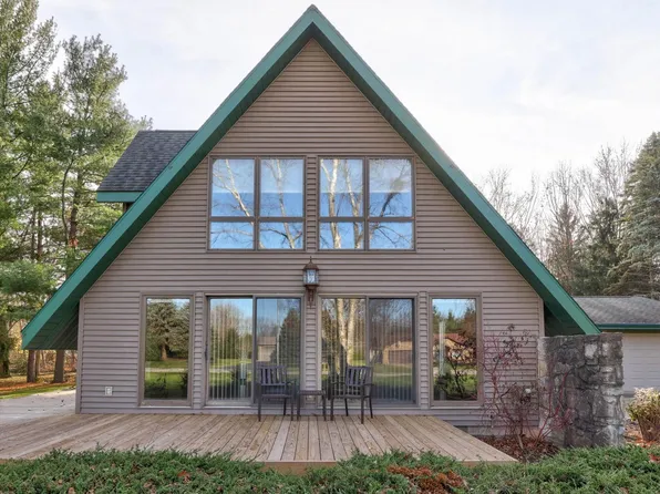 9661 Hill St, Reese, MI 48757