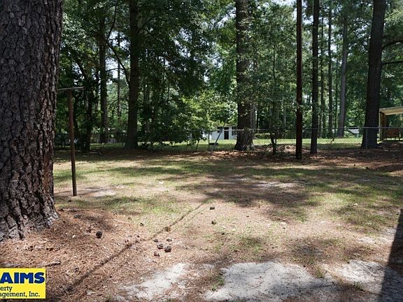 3rd image of 7522 Telfair Dr