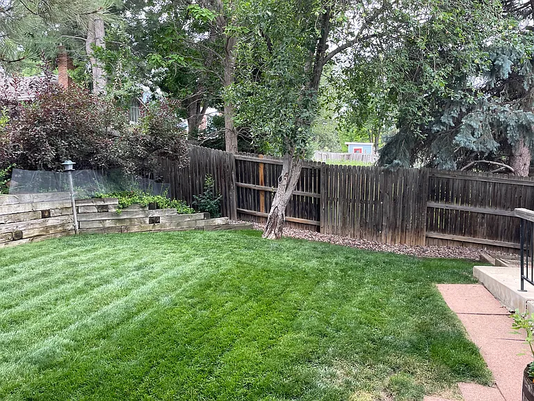 10268 Julian Ct — Photo 49