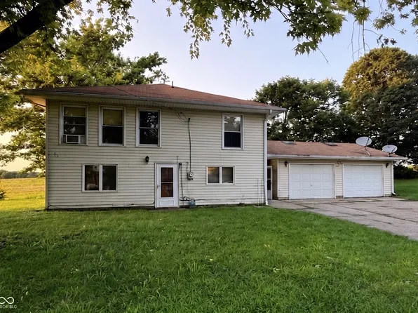 16600 18b Rd, Culver, IN 46511
