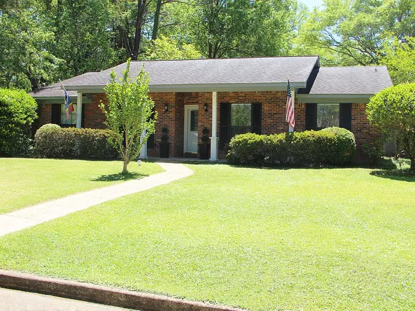 117 Grand Ridge Rd, Starkville, MS 39759