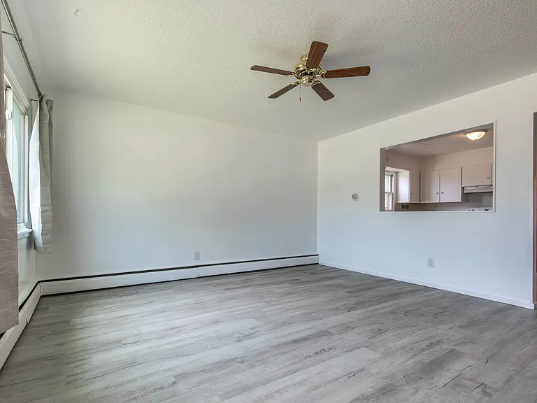 229 E Fairmont Blvd — Photo 6