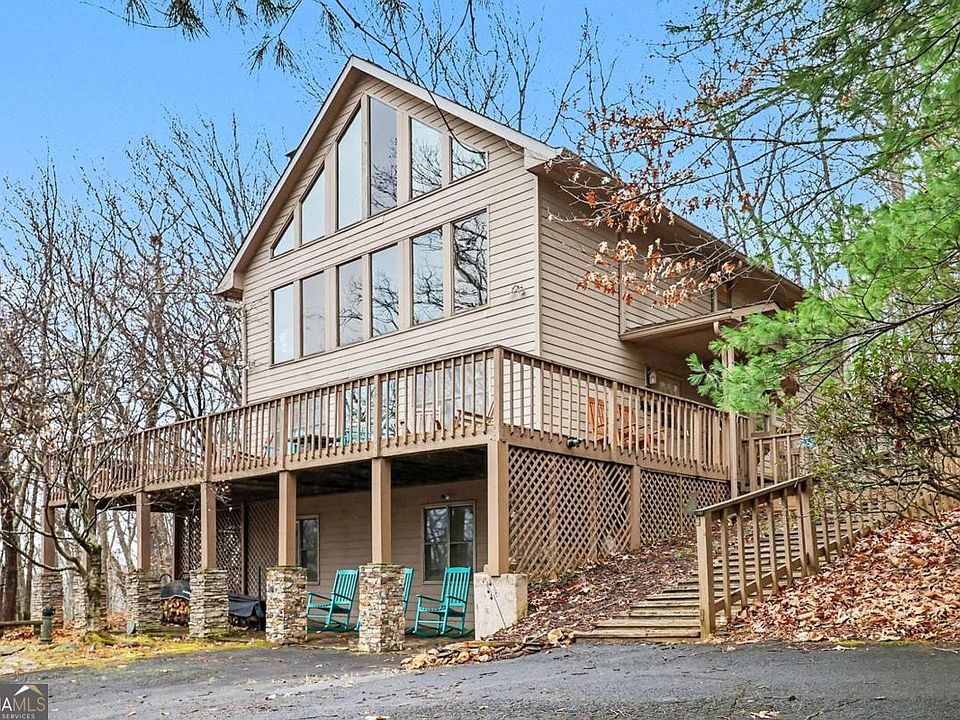 1st image of 296 Fairview Ct