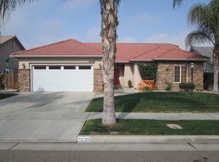 2038 Stagecoach Pl, Tulare, CA 93274