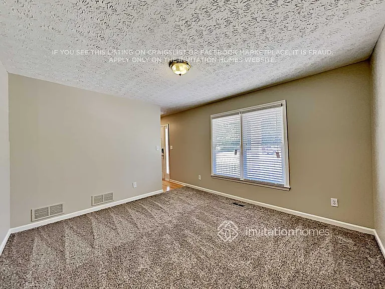 135 Vantage Point — Photo 7