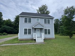 170 Old Amherst Rd, Sunderland, MA 01375