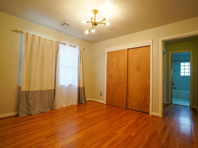 10741 Whitehaven Rd — Photo 9