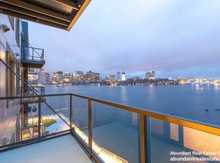 45 Lewis St #513, Boston, MA 02128