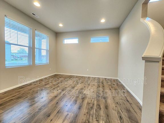 5th image of 28319 65th Dr NW