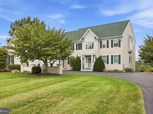 3004 Bedminster Rd, Perkasie, PA 18944