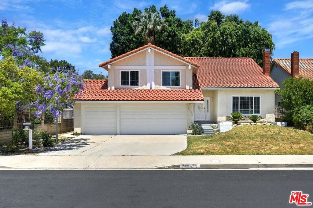 16511 Halsey St, Granada Hills, CA 91344