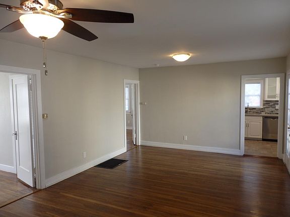 3rd image of 6227 Haviland Ave