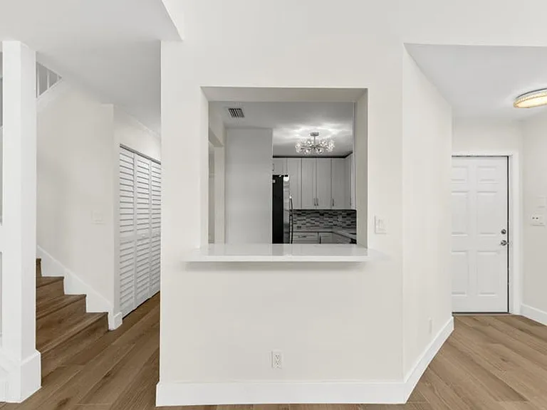 5521 Ilford Ct — Photo 8