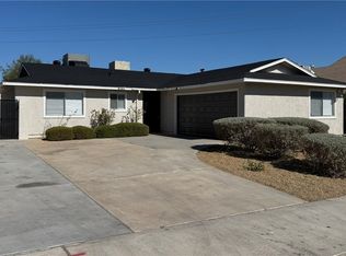 8204 Charles Turk Dr, Las Vegas, NV 89145
