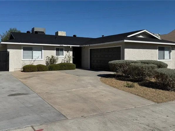 8204 Charles Turk Dr, Las Vegas, NV 89145