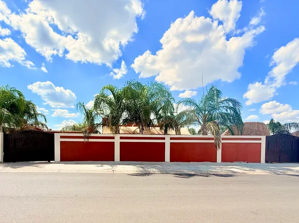 330 Malaga Dr, Laredo, TX 78046