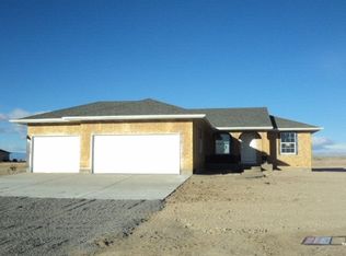 1761 N Slick Rock Ln, Pueblo West, CO 81007
