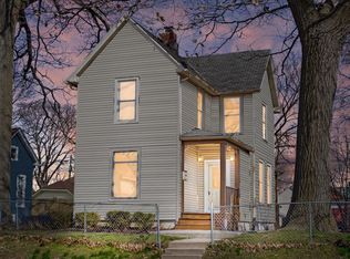 1528 Maple St, Racine, WI 53404