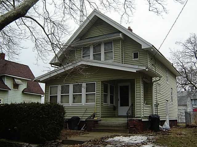 1st image of 619 Utah St