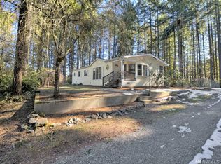 391 E Cedar St, Belfair, WA 98528