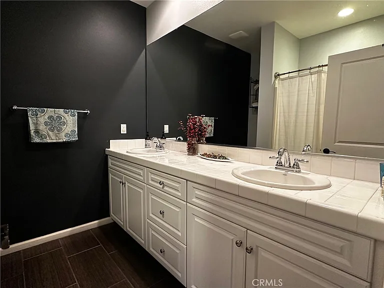 21765 Propello Dr — Photo 11