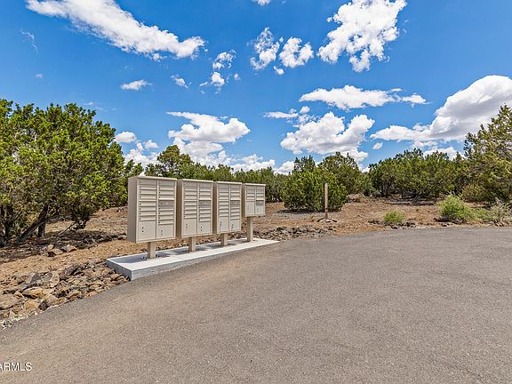 4th image of 688 BELLAVISTA Loop #34