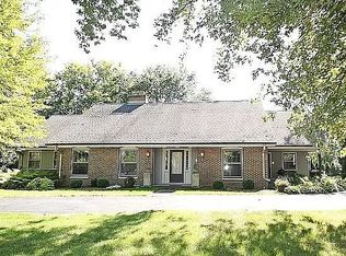 14855 Watertown Plank Rd, Elm Grove, WI 53122