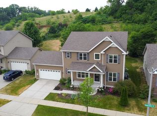 2512 Sand Pearl Trl, Middleton, WI 53562