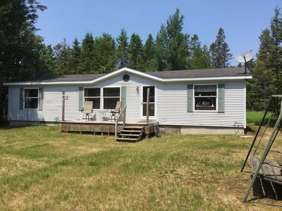 850 S Lakeside Rd, Cedarville, MI, 49719
