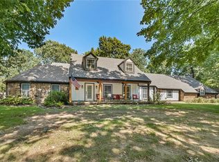 705 W University St, Siloam Springs, AR 72761