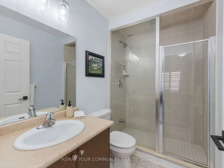 9973 Keele St #202 — Photo 21