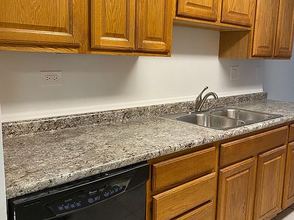 Dish washer and grander
