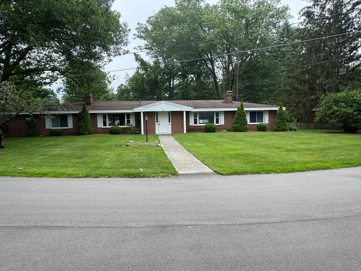 2 bed, 1000 sqft, $1,700 — Photo 1