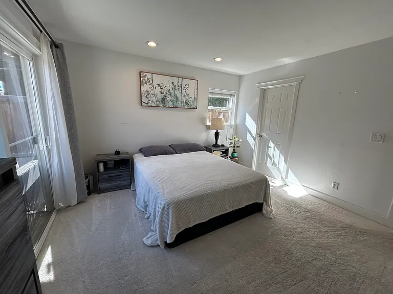 21365 Oakview Dr — Photo 14