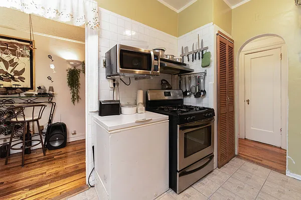 Sold by Keller Williams Realty NYC Group | media 9