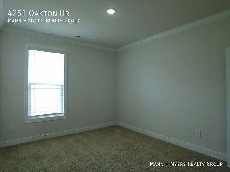 4251 Oakton Dr — Photo 19