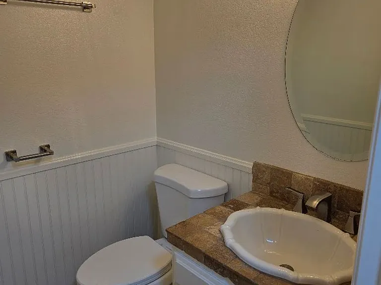 45104 Putting Green Ct — Photo 9