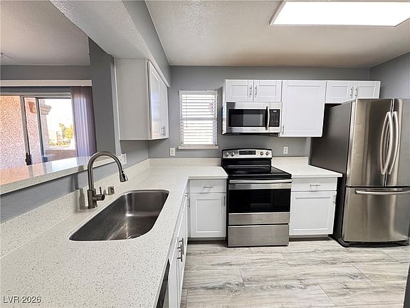 5th image of 1150 N Buffalo Dr APT 2029