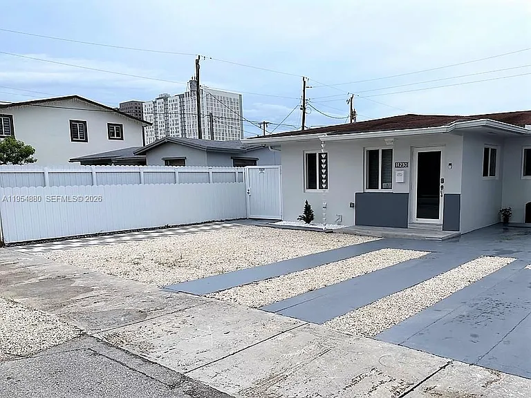 11230 SW 5th St #1 — Photo 19