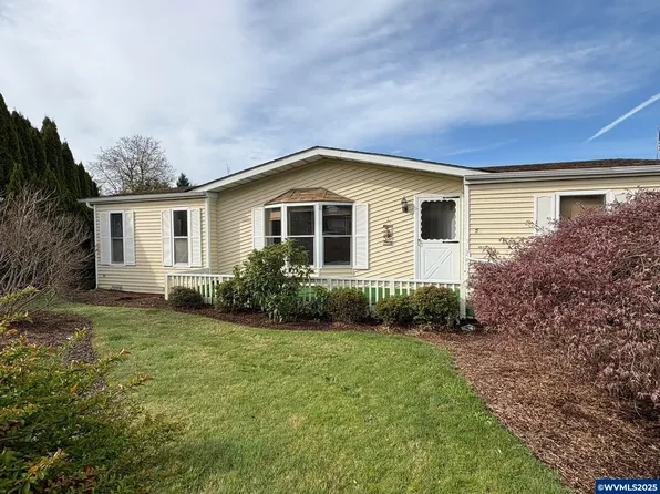 450 SE Lacreole Dr Unit 50, Dallas, OR 97338