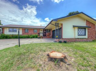 7826 E 22nd St, Tulsa, OK 74129