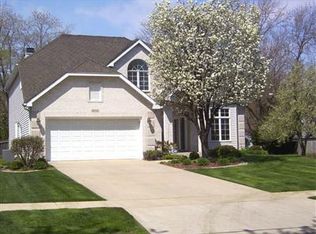 8050 Beech Ave, Munster, IN 46321