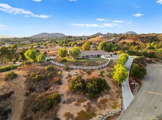40225 Lucero Dr, Temecula, CA 92592